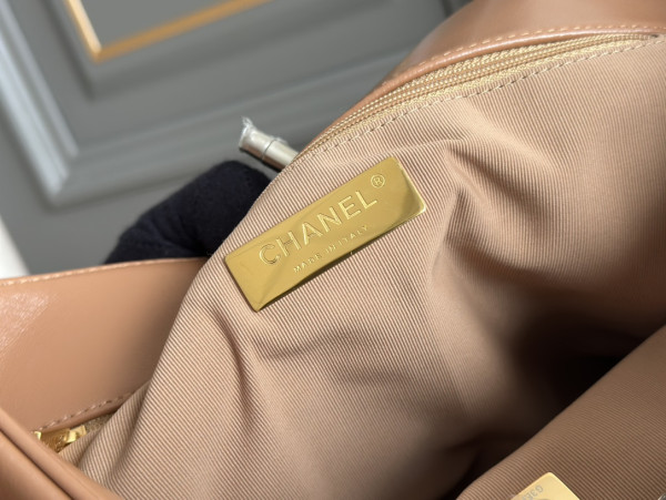 CL TOTE BAG