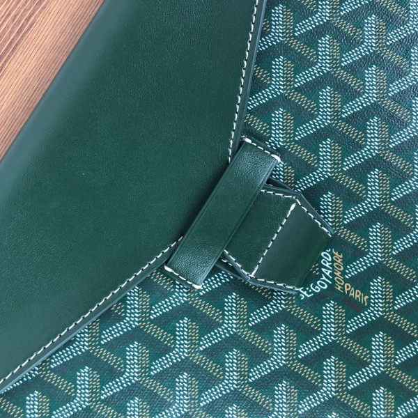 Go*ard commando envelope clutch