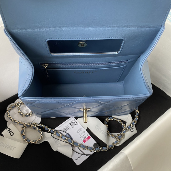 CL SMALL BOX BAG