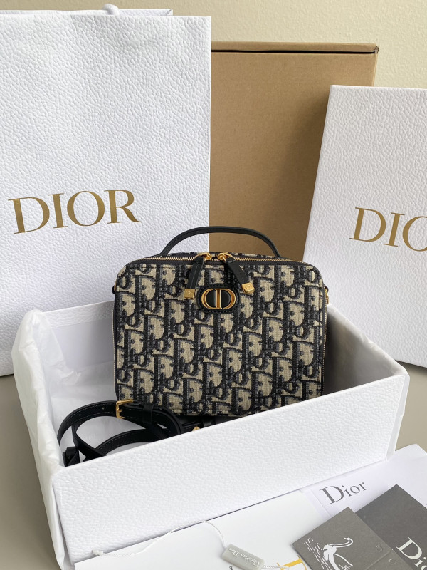 D*or caro bag