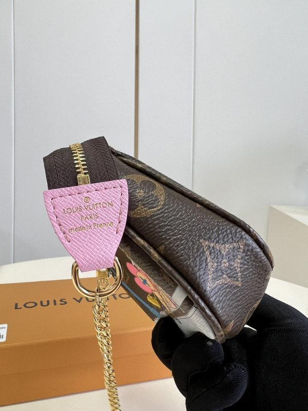 l**is V*t*n mini pochette accessoires