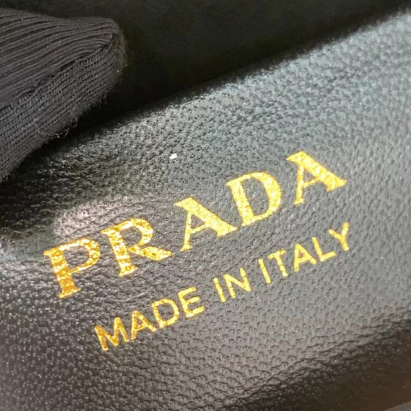Pra*a medium brushed leather handbag