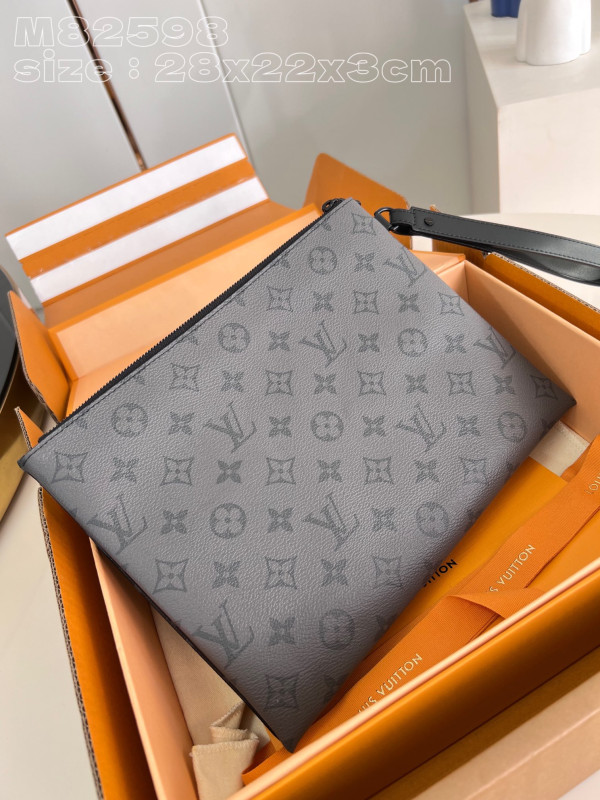 l**is V*t*n s-lock pochette