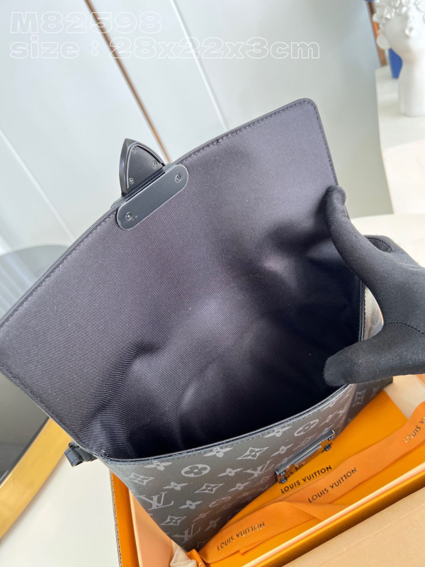 l**is V*t*n s-lock pochette