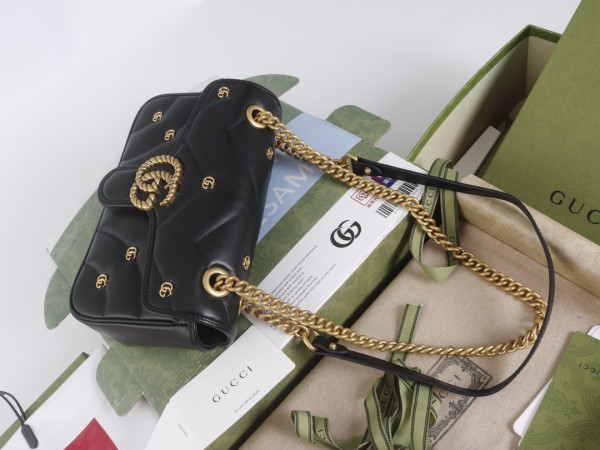 G*u*i gg marmont mini shoulder bag