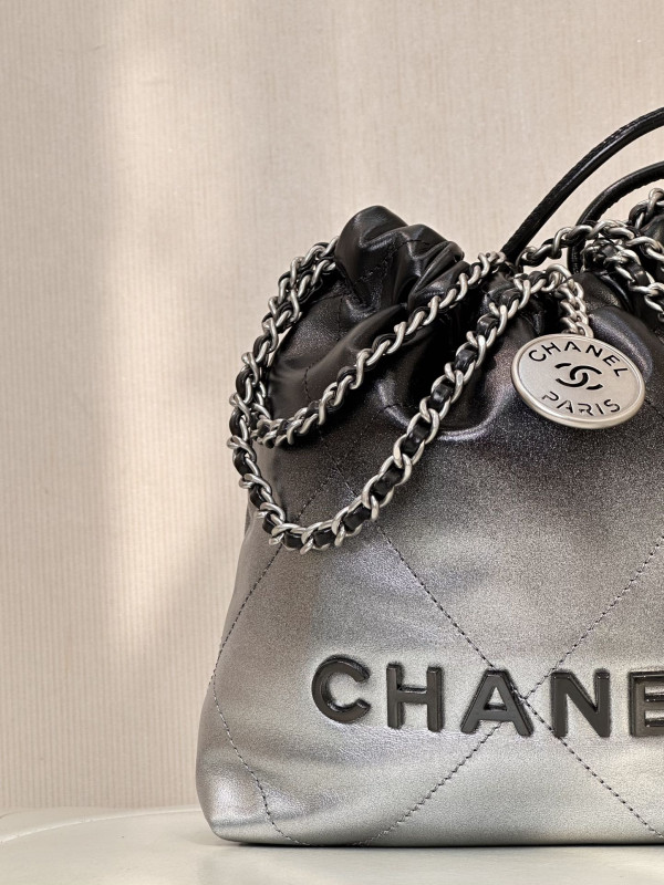 CL 22 MINI HANDBAG