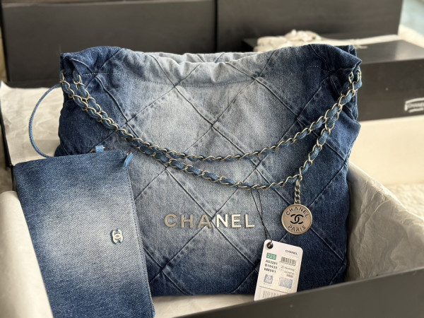 CL 22 HANDBAG