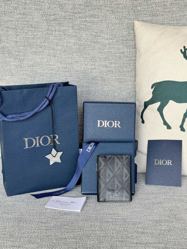 D*or wallet