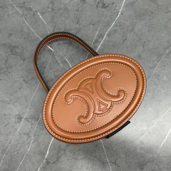 OVAL BAG CUIR TRIOMPHE CLUTCH