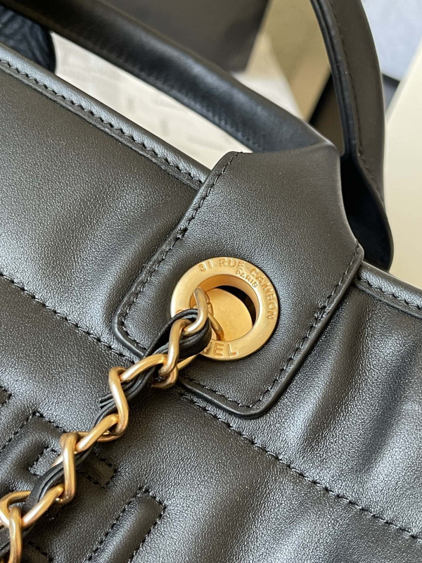 CL TOTE BAG