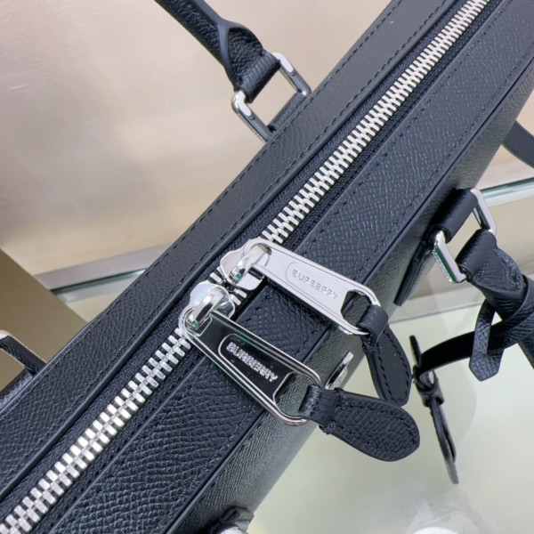 B**rry slim ainsworth briefcase
