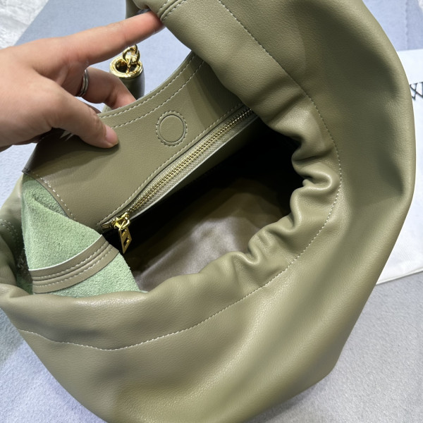 LOEWE Small Squeeze bag in nappa lambskin-24*29*10.5cm