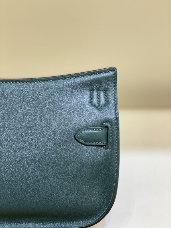H**mes jypsiere mini bag in swift leather gris meyer