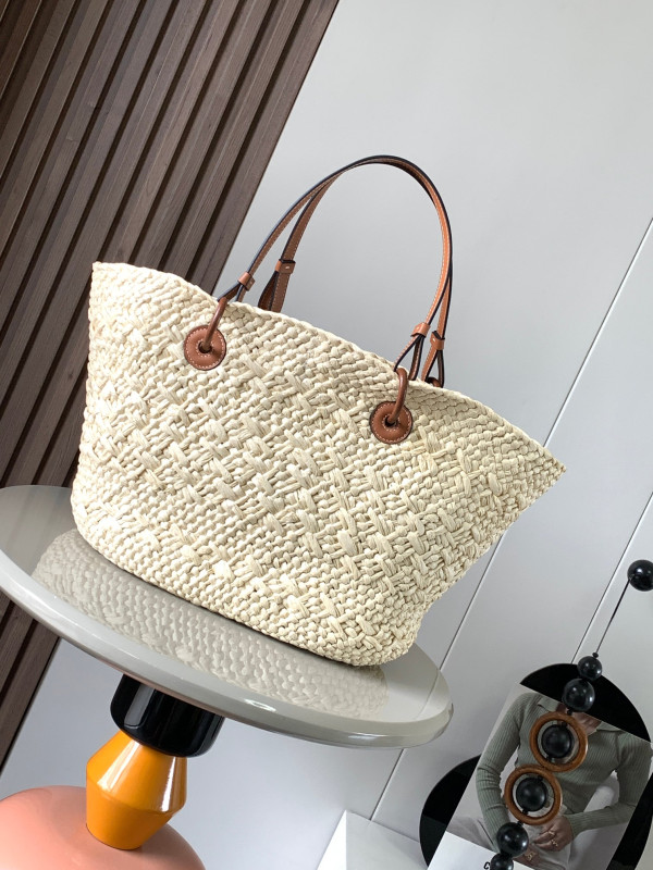 LOEWE Medium Anagram Basket bag