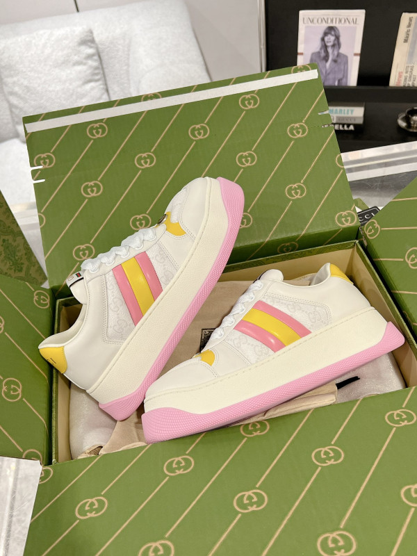 G*u*i sneaker