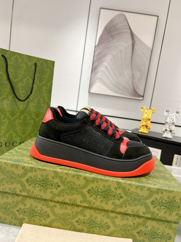 G*u*i sneaker