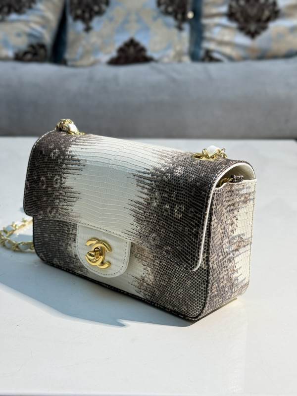 CL FLAP BAG 20CM