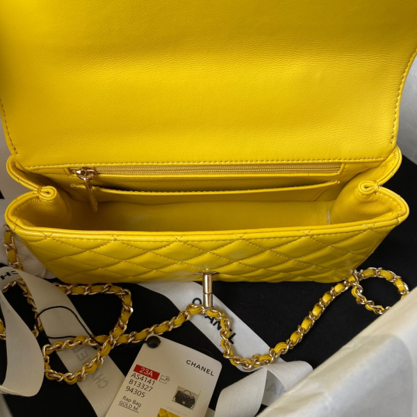 CL FLAP BAG WITH TOP HANDLE-21CM