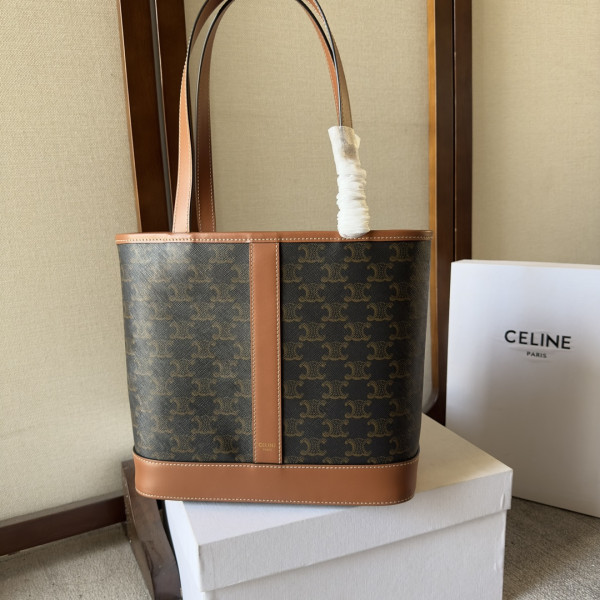 Ce**e small cabas in triomphe canvas-26.5*23*12cm
