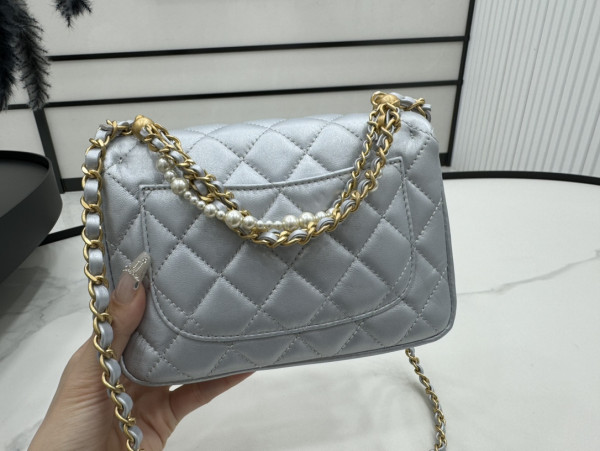 CL MINI FLAP BAG-12.5x17x5cm