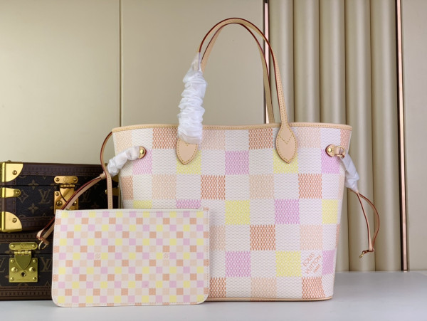 l**is V*t*n neverfull mm-31-28-14cm
