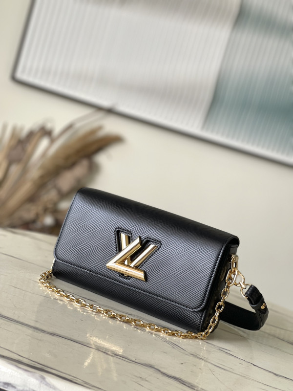 l**is V*t*n twist-23.5*12*7 cm