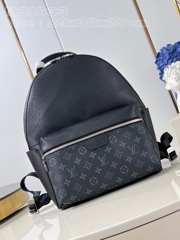 l**is V*t*n discovery backpack pm-29 x 38 x 20cm