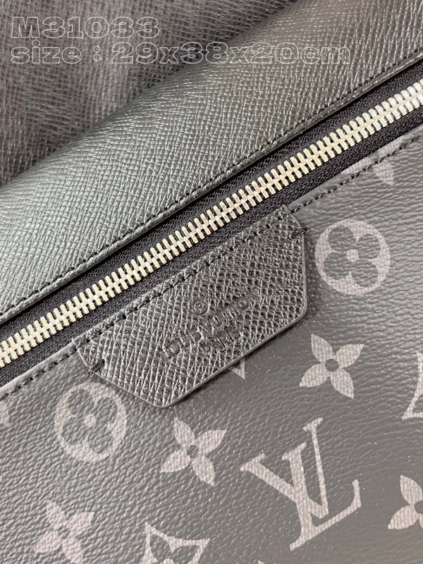 l**is V*t*n discovery backpack pm-29 x 38 x 20cm