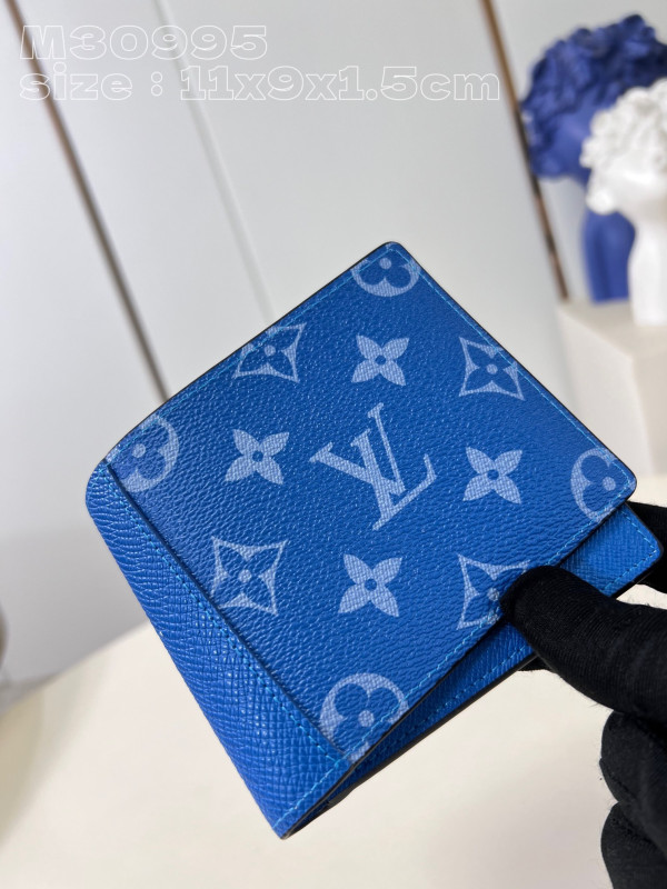 l**is V*t*n multiple wallet-11.5-9-1.5cm
