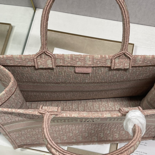 D*or book tote-41*32cm