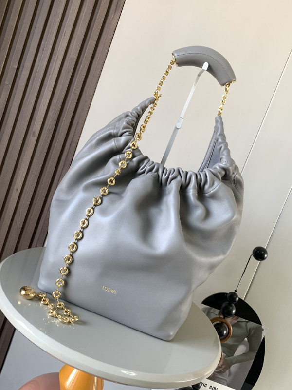 Loewe Squeeze Bag-34*33*13.5CM