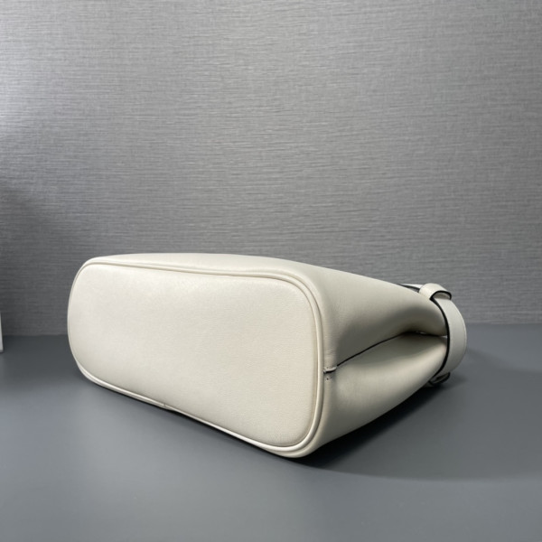 Pra*a buckle large leather handbag with belt-32*23*11cm
