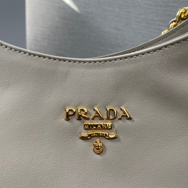 Pra*a vintage tote-39*29*19cm
