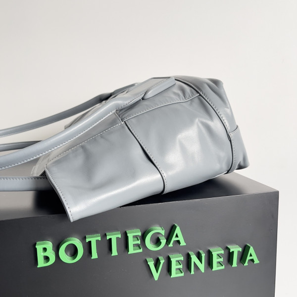 Bo*te*ga ve*ne*ta arco-48x13x27.5cm