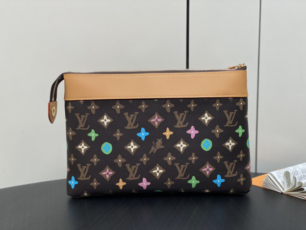 l**is V*t*n pochette voyage souple-32*21*8cm