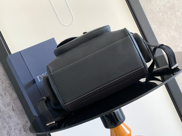 D*or backpack-26.5*41.5*17.5cm