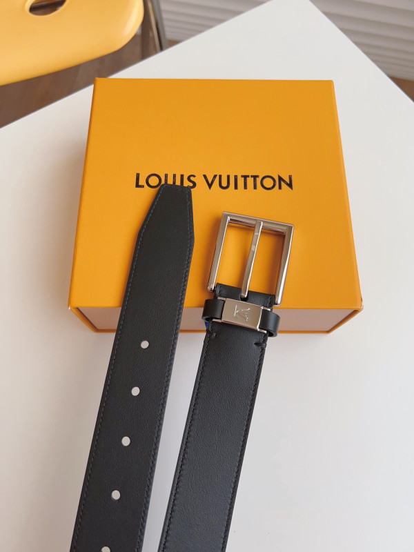 l**is V*t*n belt