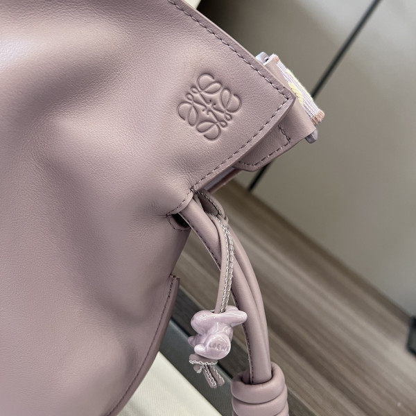 LOEWE Flamenco clutch- 24.5*30*10.5cm