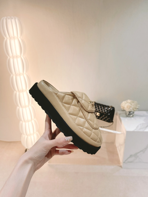 CL SANDAL mules