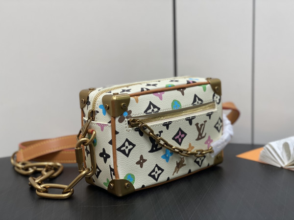 l**is V*t*n mini soft trunk-18.5*13*8cm