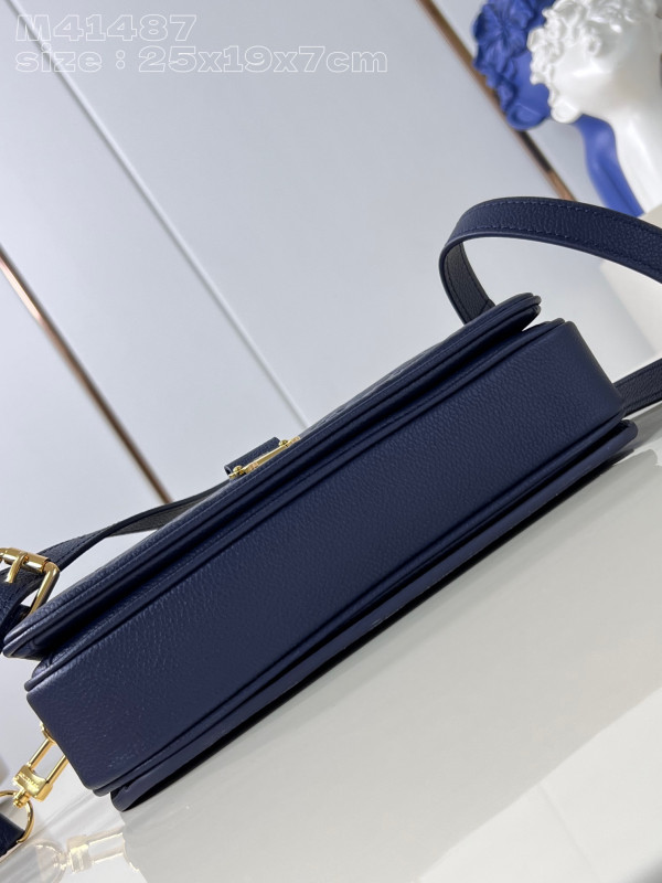 l**is V*t*n pochette metis-25*19*7cm