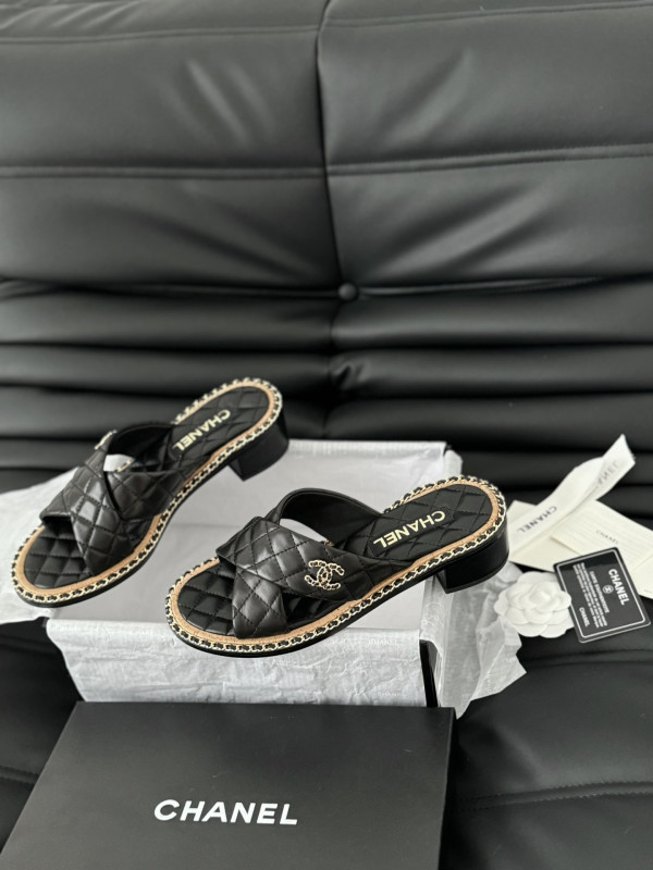 CL SANDALS