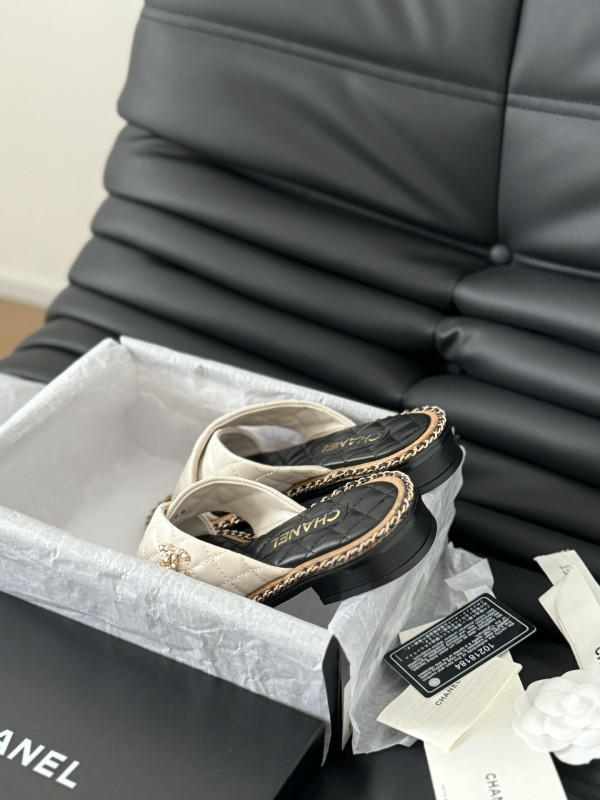 CL SANDALS
