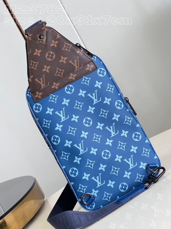 l**is V*t*n avenue slingbag nm