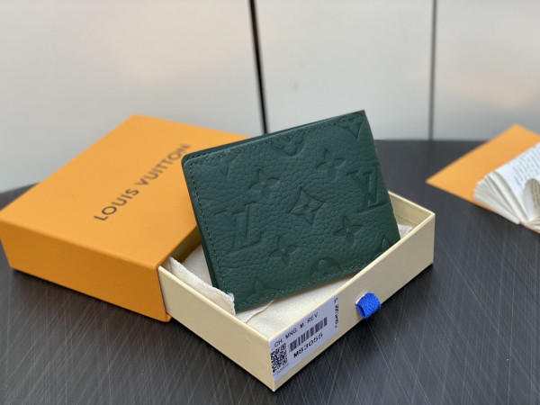 l**is V*t*n multiple wallet-11.5*9*1.5cm