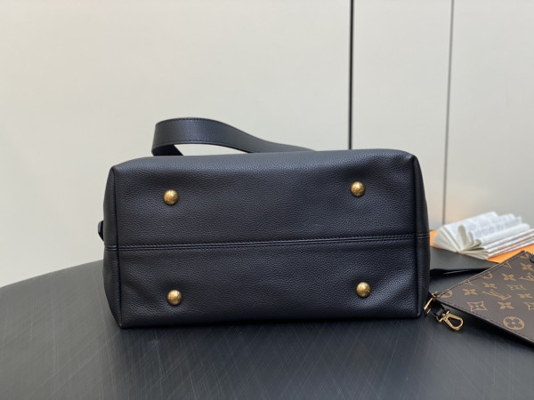l**is V*t*n low key hobo jh-31*35*18cm