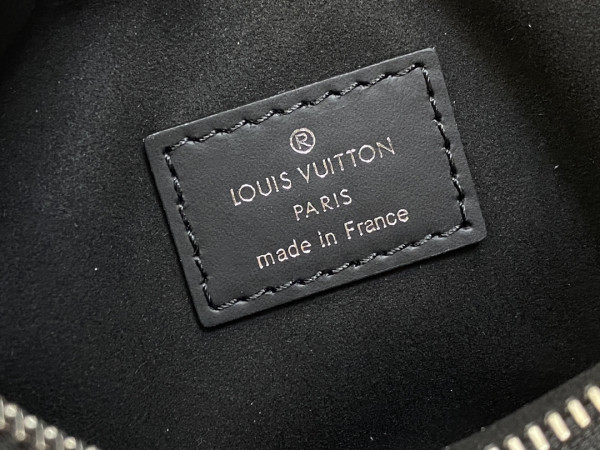 l**is V*t*n loop-23*13*6cm