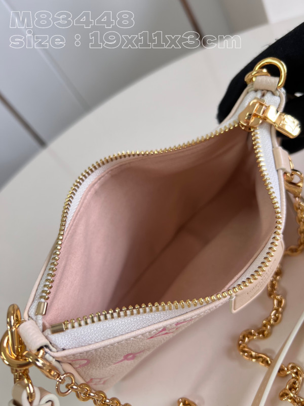 l**is V*t*n easy pouch on strap