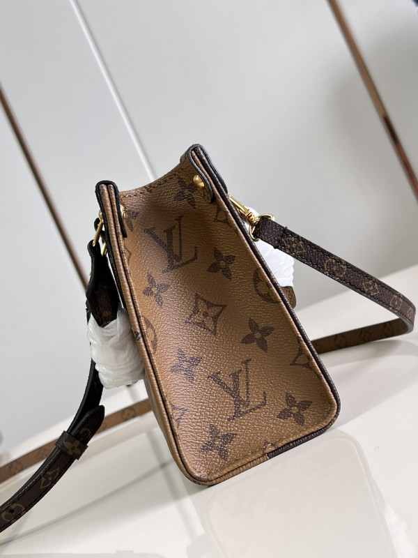 l**is V*t*n onthego bb-18*15*8.5cm