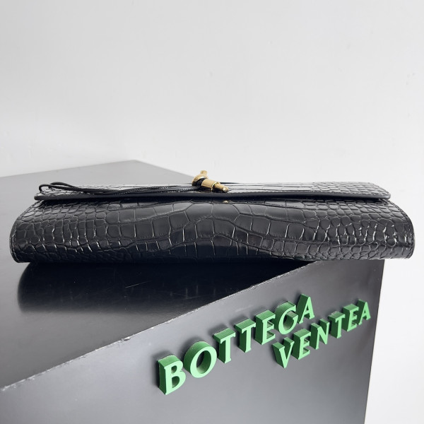 Bo*te*ga ve*ne*ta long clutch andiamo with handle-31*13*3cm
